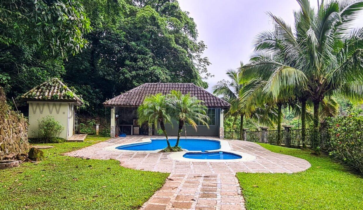 swimming pool house for sale el valle panama