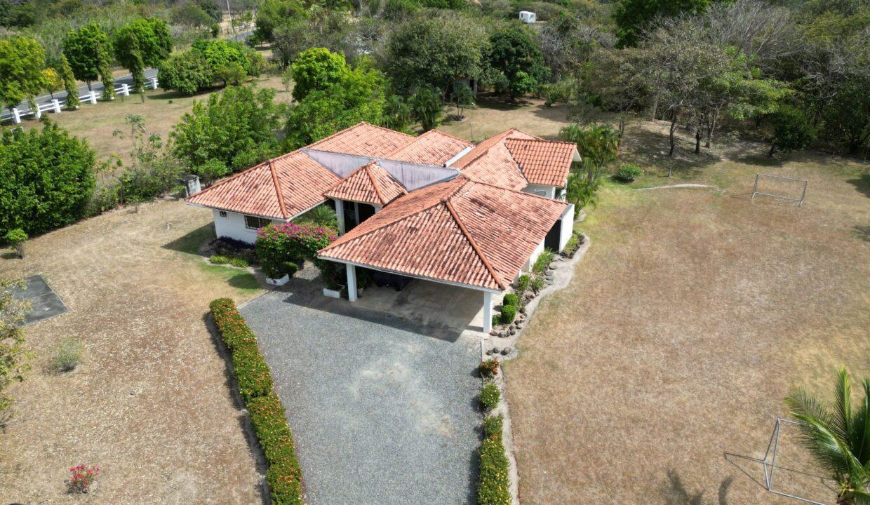 Casa Punta Barco Viejo aerial jardin